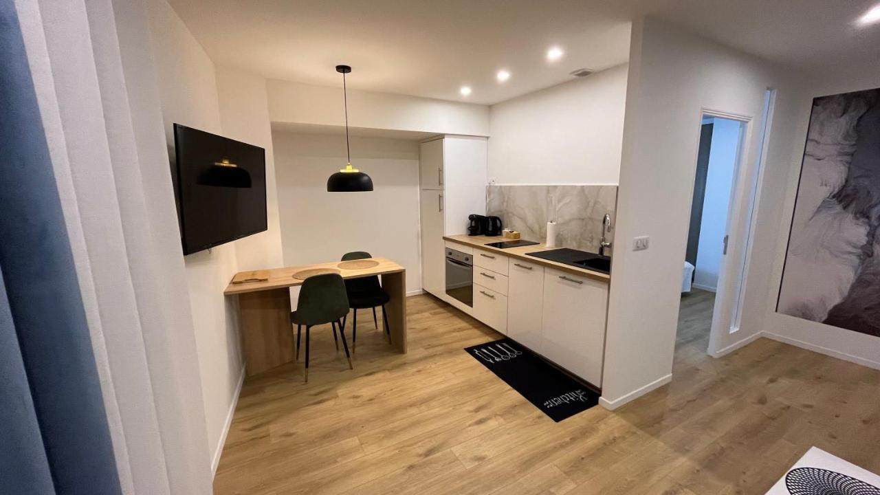 Appartement Luxe Jaune Saint-Etienne  Exterior photo